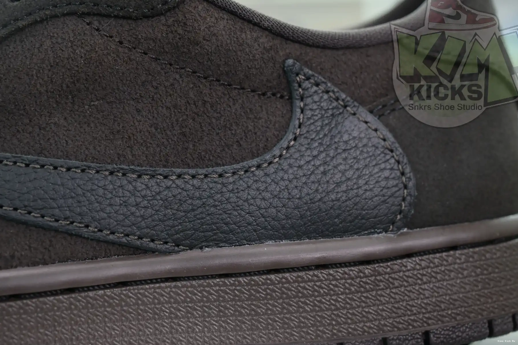 1 Jordan Brown” Jordan x Kimikick Scott OG“Velvet Air Low Travis 0811